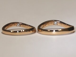 広島市南区志岐様ご夫妻の結婚指輪内側双子ダイヤ