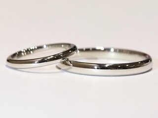 広島市佐伯区の中川夫妻の結婚指輪