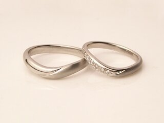 神山夫妻の結婚指輪